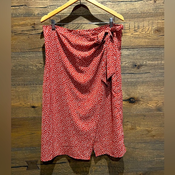 Floral Wrap Midi Skirt - Picture 1 of 4